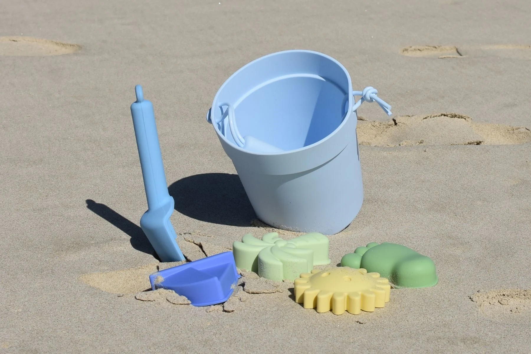 Beach Bucket | 6PC Silicone Set - Blue Sundae - Image 3