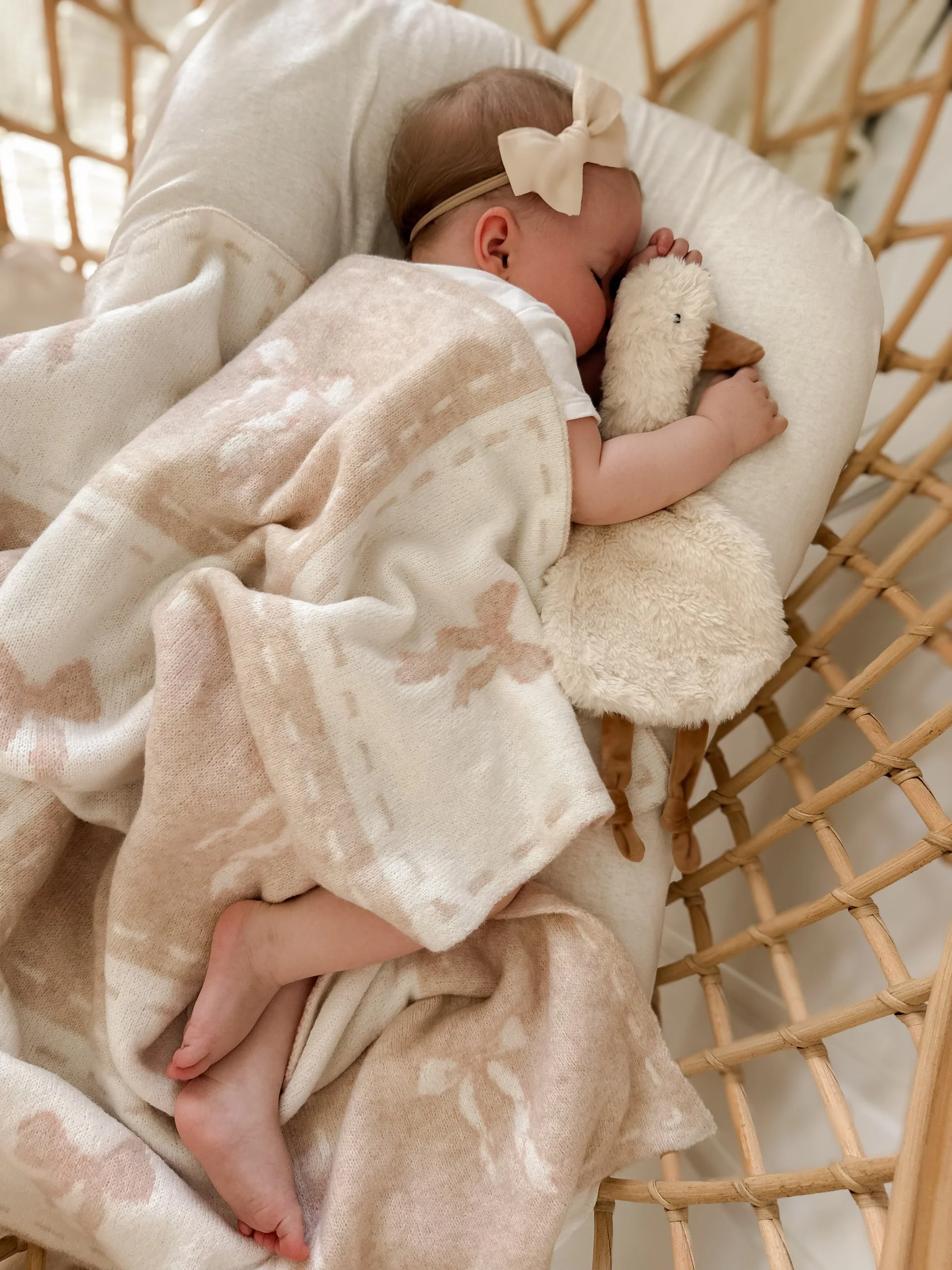 Blanket | Knitted - Bow Peep - Image 2