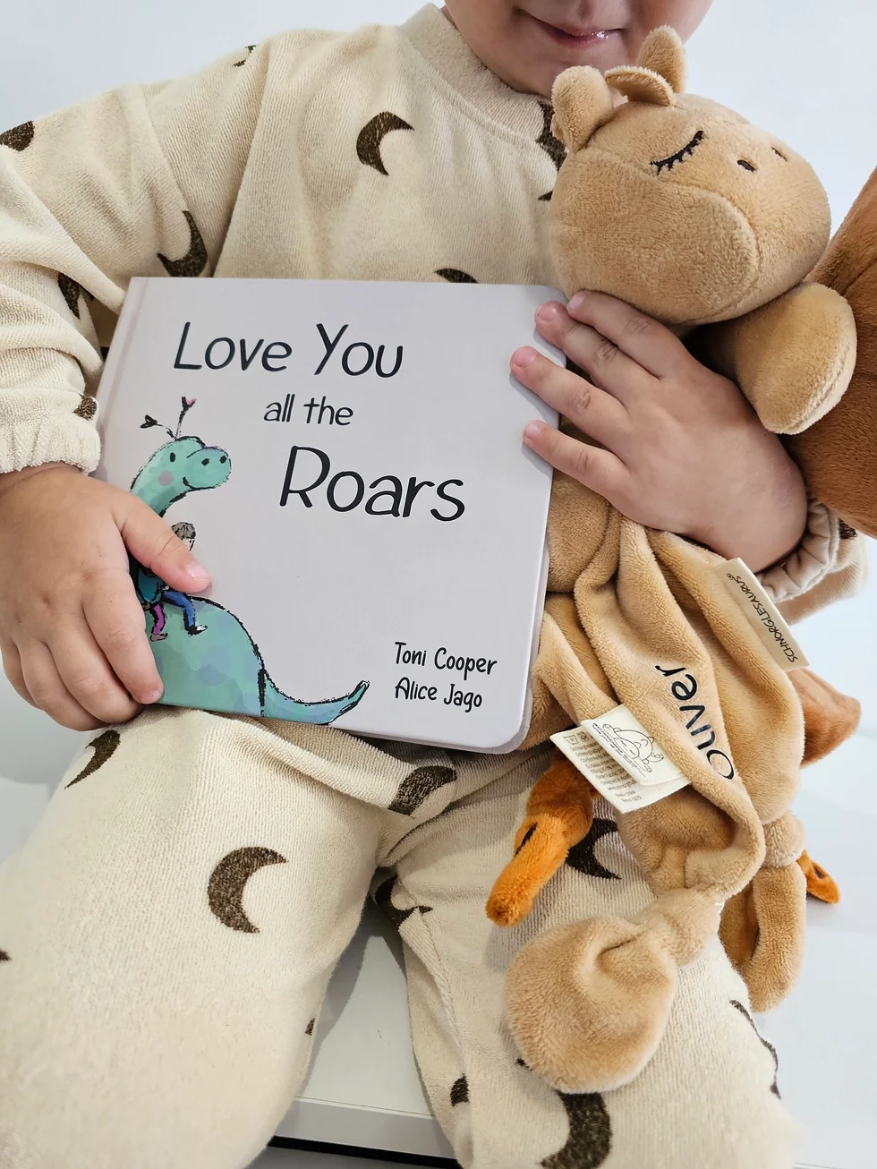 Book | Keepsake - Love you all the Roars - Image 9
